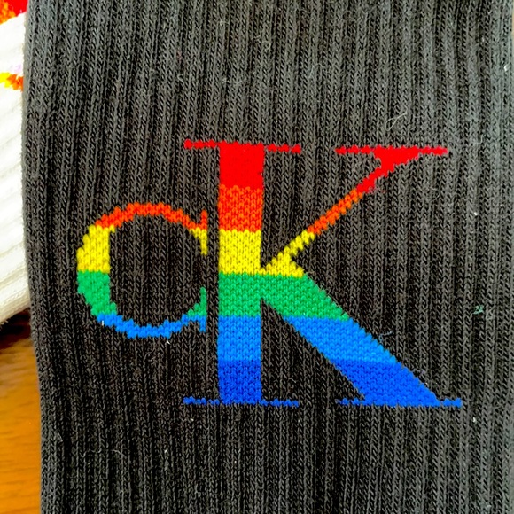Calvin Klein Awesome men’s 3Pack Pride/Regularwhite and black socks. - Picture 4 of 6